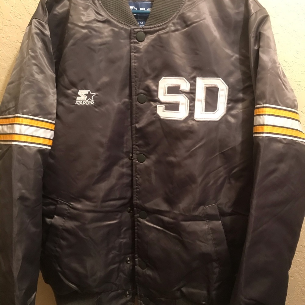 Football jacket - Picture 2 of 6